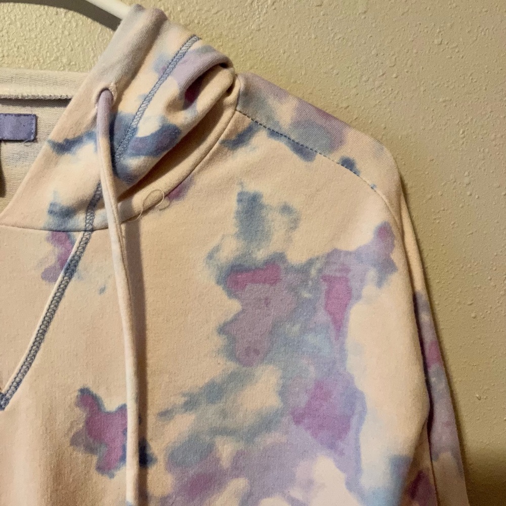 Tie-dyed Cropped Hoodie
